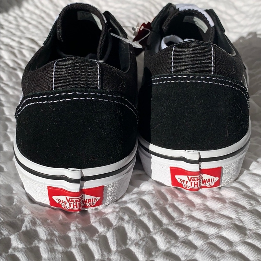 NEW ⭐️ VANS Ward Low Tops - Picture 4 of 5